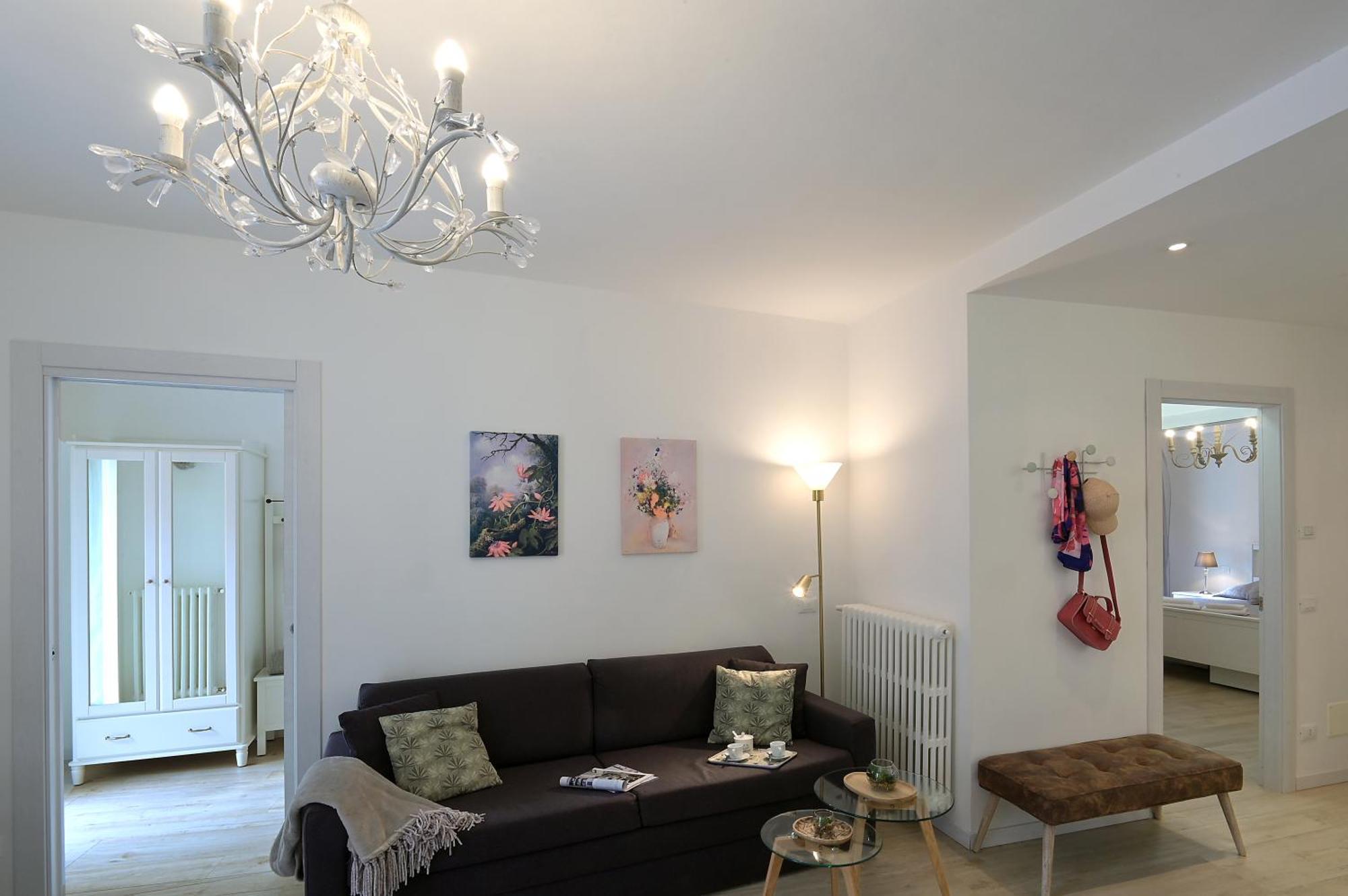 Cavour Apartments Salò Εξωτερικό φωτογραφία